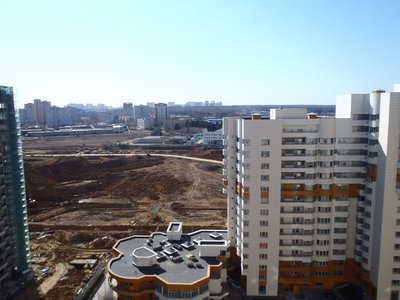 3- ком вид с кухни.JPG